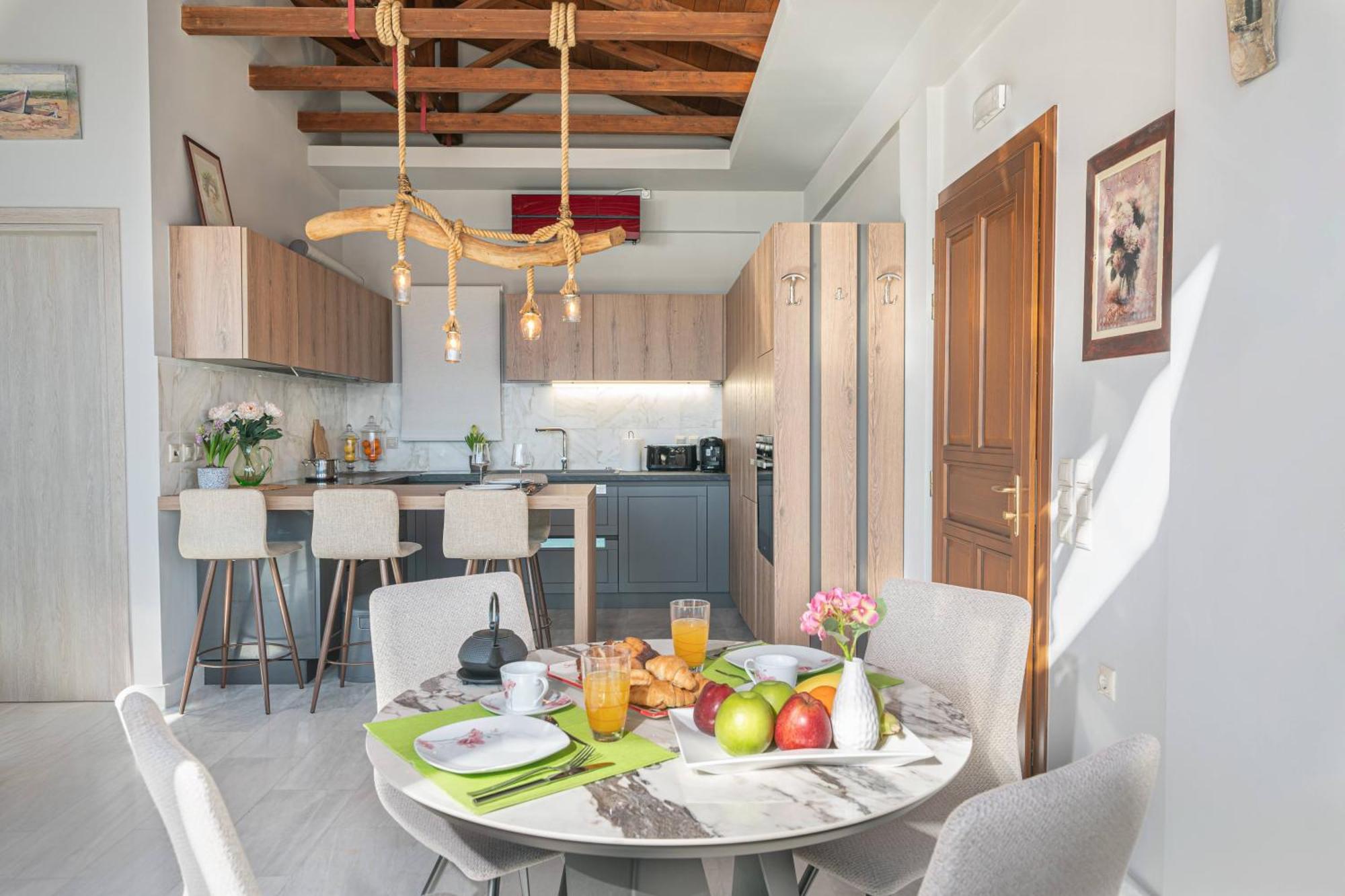 Sea Rock Apartment Айя-Евфимия Экстерьер фото